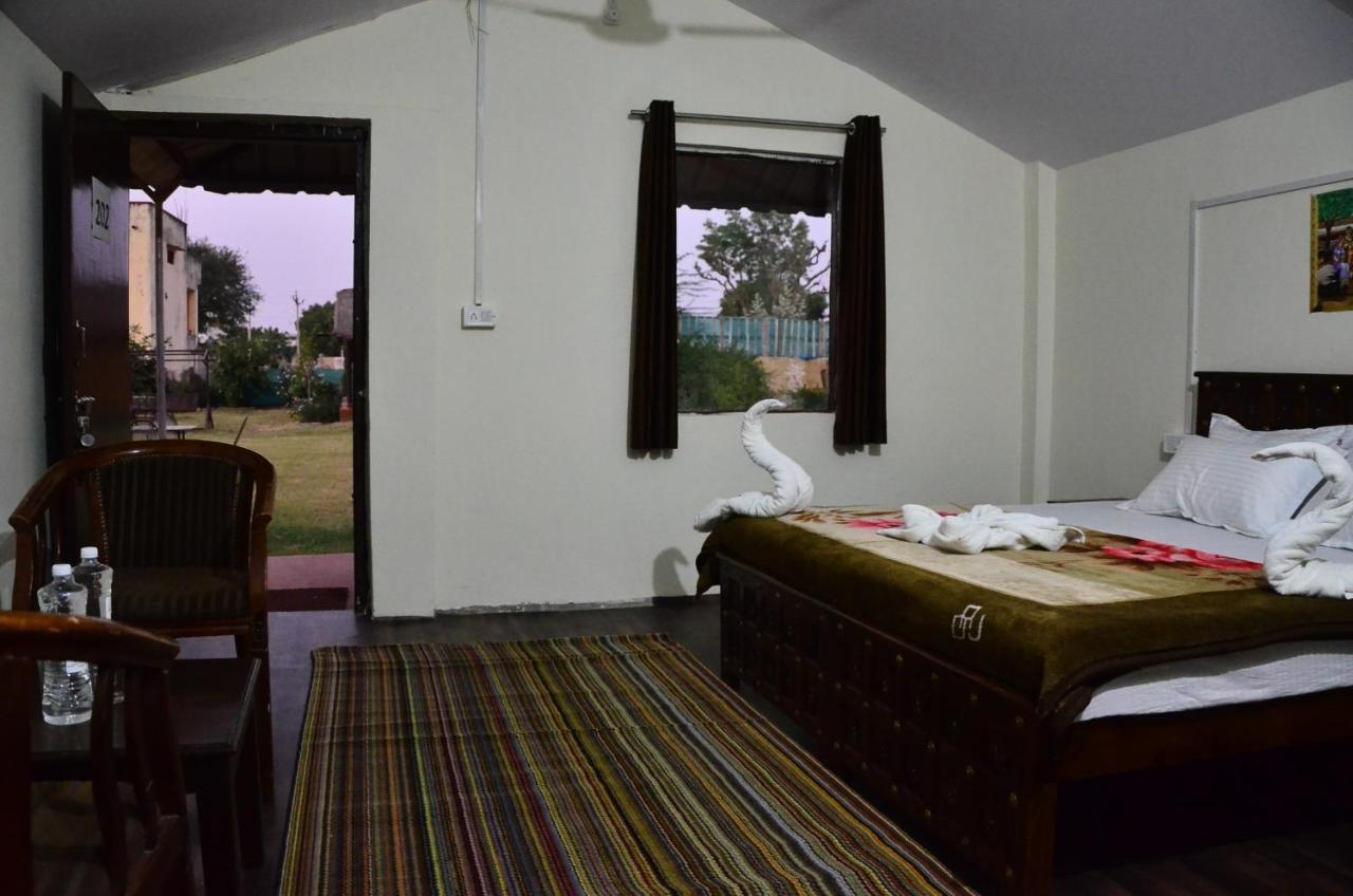 The Narayan Resort Farm Stay Pushkar Eksteriør billede